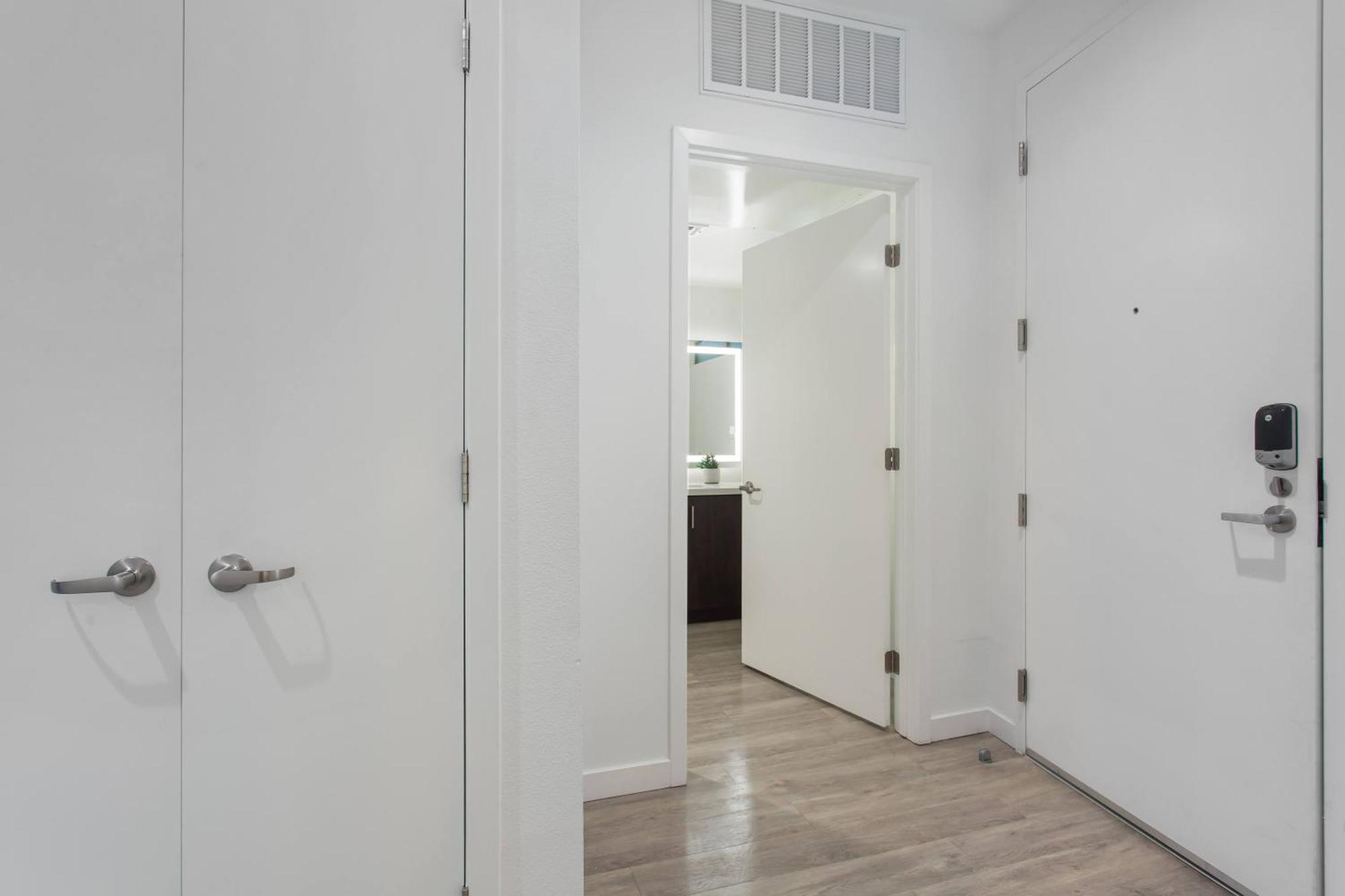 The Hills Property Management Los Angeles Exterior foto